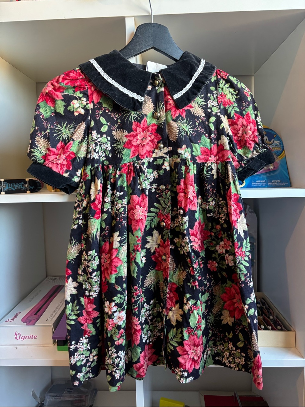 Girls' vintage Black Floral Velvet-Collar Dress - Red & Green